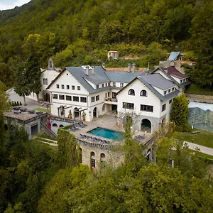Angelats - A Signature Boutique & Restaurant Ribes De Freser